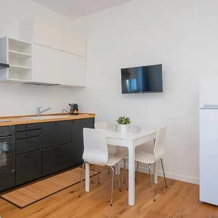 I Host Apartment - Fiuggi 59-2